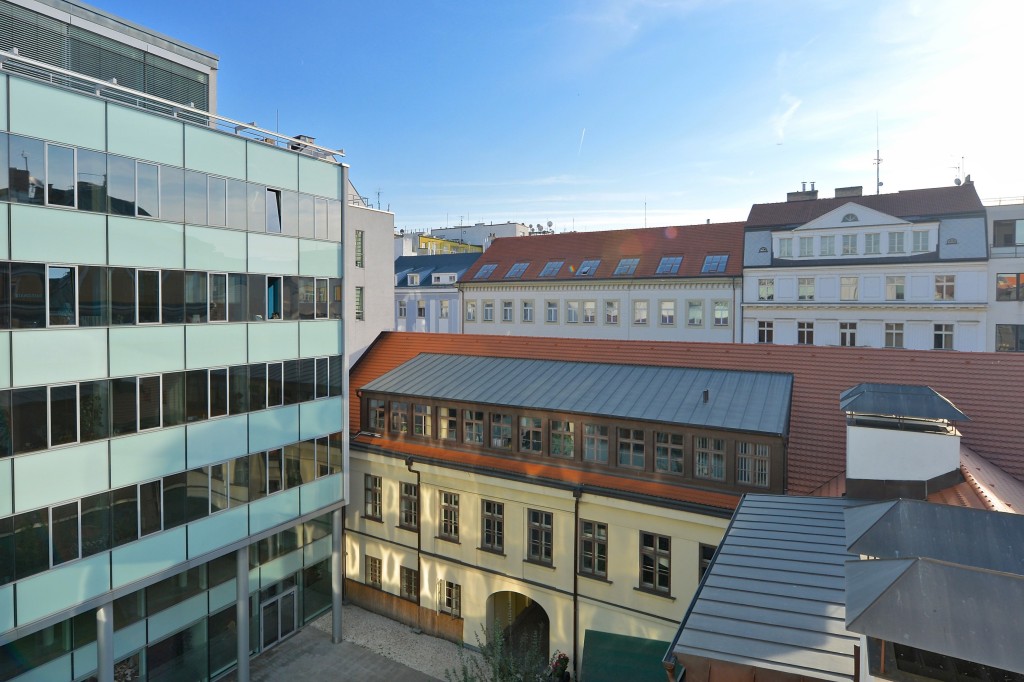 budova_bredovsky_dvur_praha1
